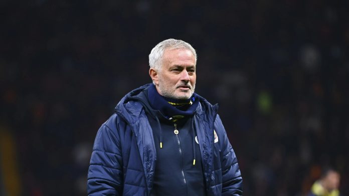 jose-mourinho-eyes-two-premier-league-transfers-including-man-united-outcast-at-fenerbahce
