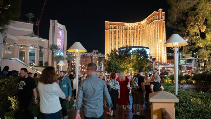 las-vegas-strip-gaming-win-drops-in-may-for-fourth-straight-month