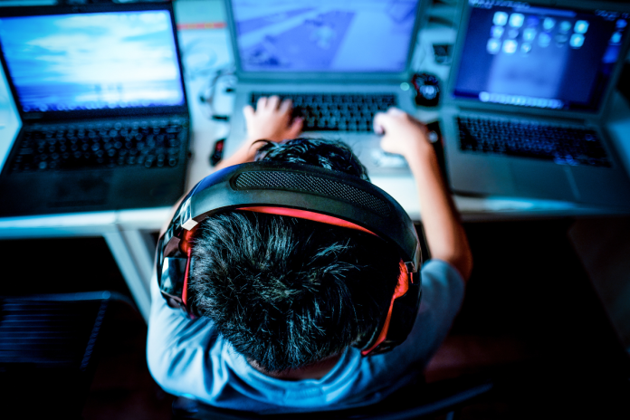 competitive-gaming-in-mid‑2025:-what’s-hot,-and-who’s-playing-–-newswatchtv