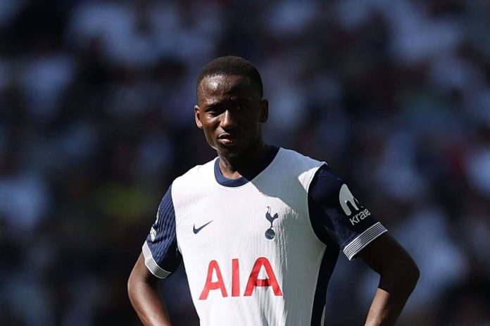 ange-postecoglou:-pape-matar-sarr-felt-discomfort-in-his-back,-not-‘anything-too-significant’