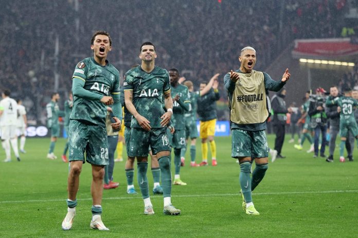 johnson,-solanke-and-richarlison-could-be-about-to-do-the-one-thing-kane-never-could