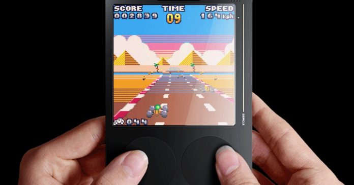 handheld-gaming-console-takes-the-form-of-a-pocketable-card