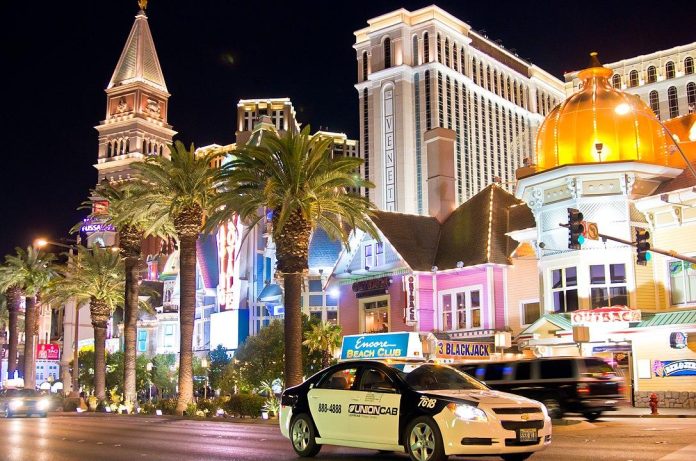 unlv-economist-concerned-over-las-vegas-gaming-and-tourism-outlook