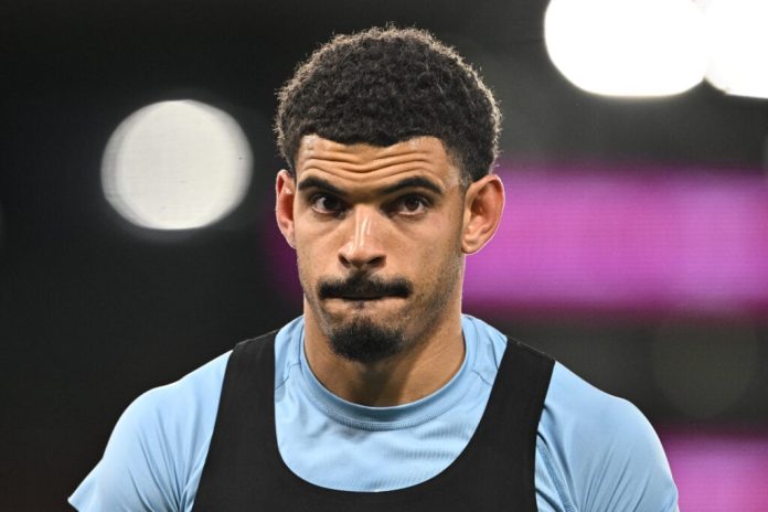 nottingham-forest-drop-another-potential-hint-about-morgan-gibbs-white-to-tottenham