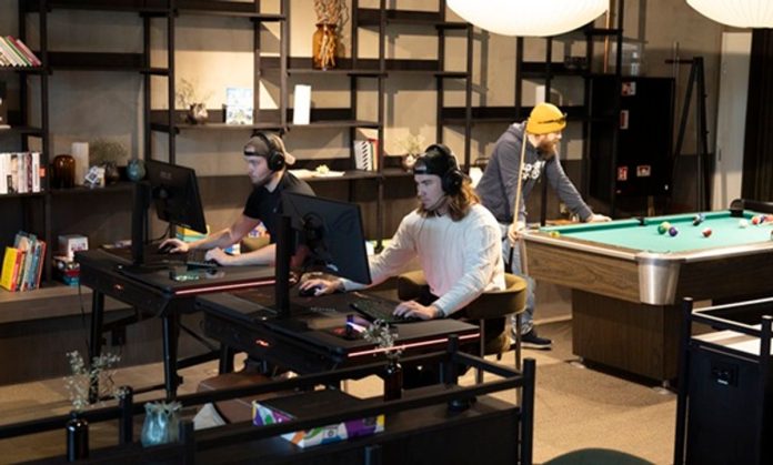 alhi-takes-on-esports,-gaming