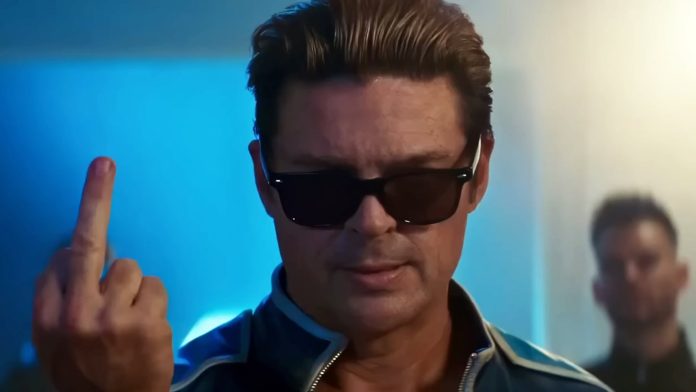 first-trailer-for-‘mortal-kombat-2’:-karl-urban-as-johnny-cage-in-a-shower-of-blood-and-fatalities