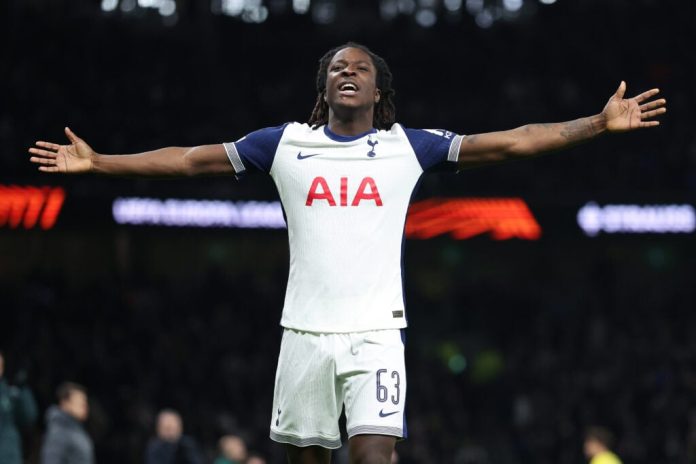 watch-tottenham’s-damola-ajayi-score-his-fourth-goal-of-pre-season-on-loan