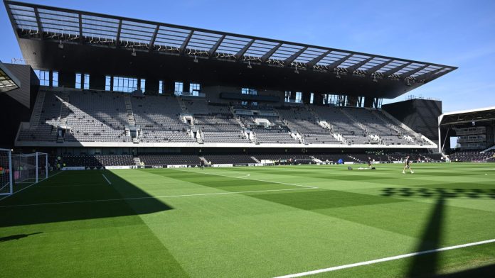 premier-league-club-selling-luxury-718-tickets-in-first-home-game-of-season