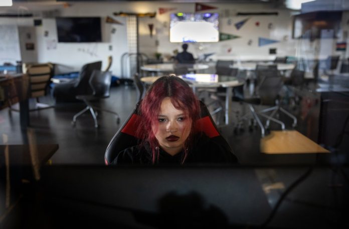 san-diego-student-video-game-team-has-a-starring-role-at-comic-con