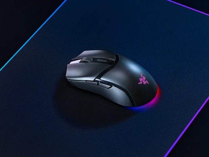 razer’s-new-cobra-hyperspeed-gaming-mouse-is-lighter-yet-more-durable
