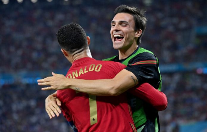 latest-tottenham-update-on-joao-palhinha-may-damped-spirits-in-number-six-search