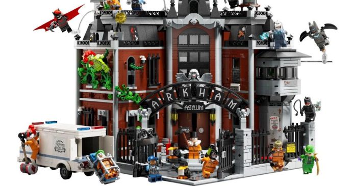 lego-batman-is-returning-to-arkham-asylum-in-a-huge-new-set-with-16-minifigures