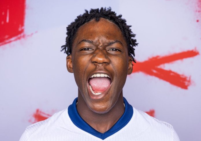 what-kobbie-mainoo-is-demanding-as-tottenham-circle-manchester-united-star