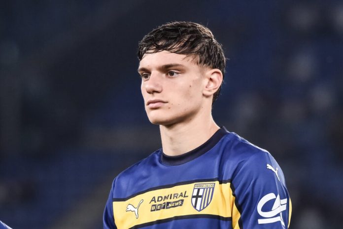 tottenham-line-up-33m-move-to-sign-‘cornerstone’-of-thomas-frank’s-future-project