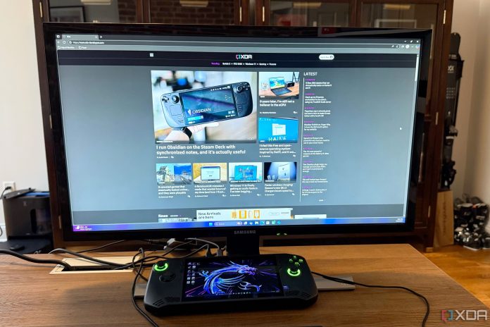 i-tried-using-a-gaming-handheld-as-a-laptop-replacement-for-3-days,-and-here’s-how-it-went