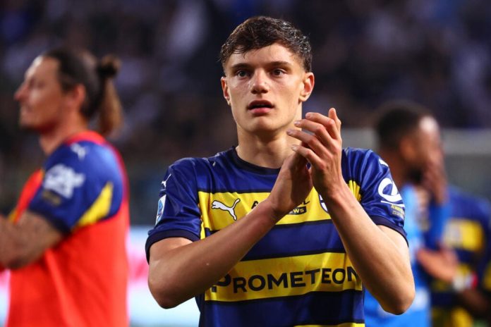 tottenham-could-swoop-for-italian-starlet-as-inter-milan-hesitate-on-transfer
