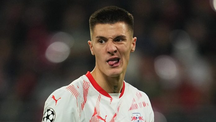 manchester-united-open-talks-for-benjamin-sesko-as-newcastle-fear-transfer-will-be-hijacked