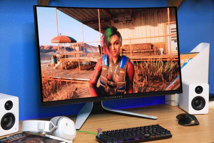 this-alienware-4k-oled-gaming-monitor-is-over-$400-off-right-now