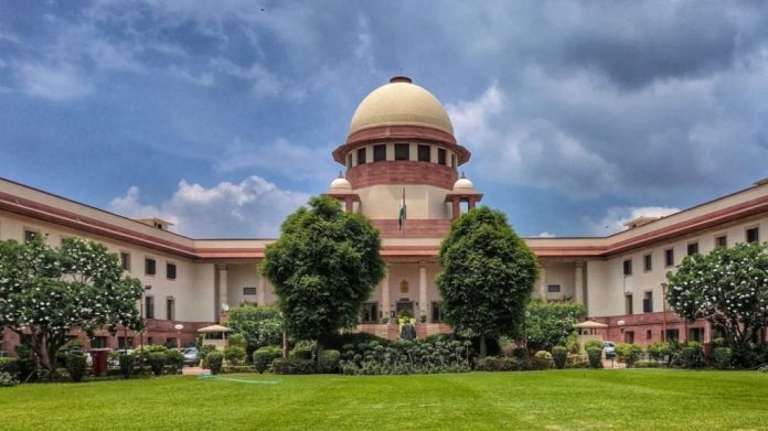 breaking:-“online-gaming-stakes-mirror-lottery-tickets”,-govt-tells-sc
