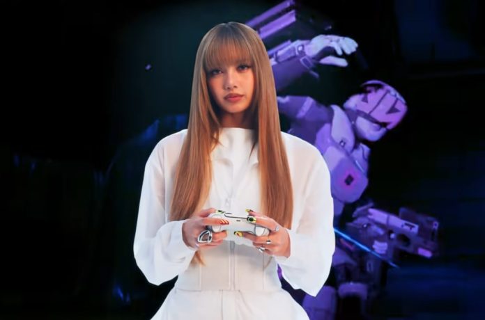 lisa-shows-off-her-gaming-skills-in-latest-playstation-5-campaign