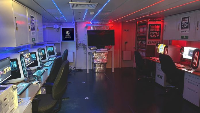 uk-royal-navy-builds