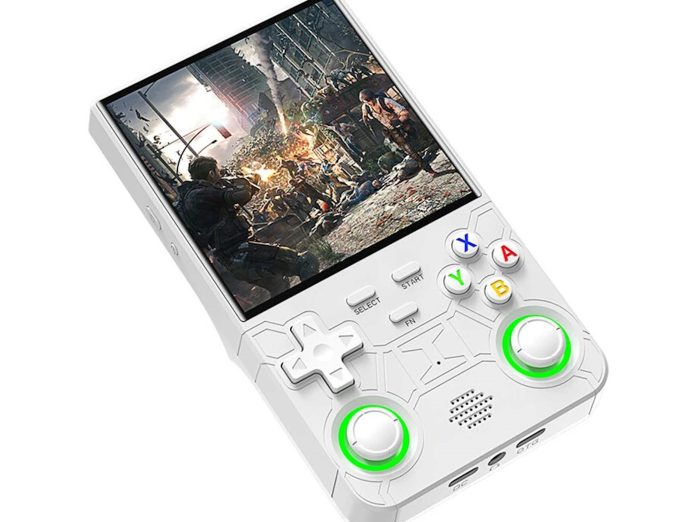 r36-ultra-gaming-handheld-promises-fun-for-less-than-$40