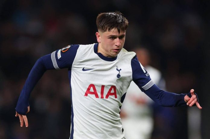 tottenham-hotspur-winger-mikey-moore-joins-rangers-on-season-long-loan
