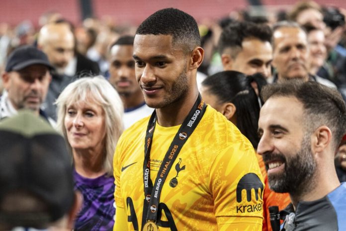 why-brandon-austin-deserves-his-chance-to-prove-himself-as-tottenham-back-up