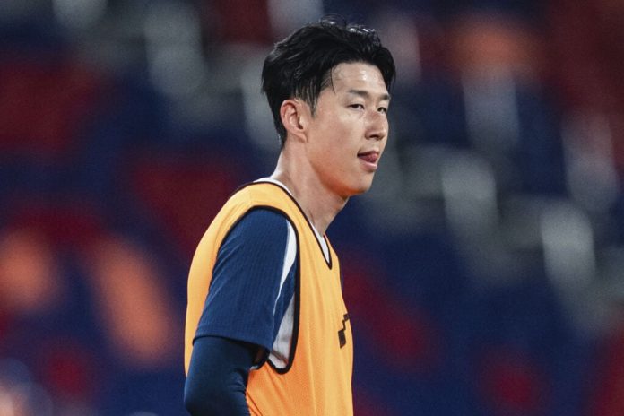 tottenham-fans-react-emotionally-as-heung-min-son-announces-spurs-exit-after-10-years