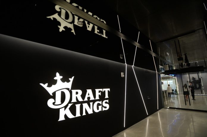 bmo-raises-draftkings-(dkng)-price-target-amid-strong-state-gaming-growth