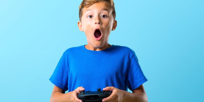 “playing-video-games-can-actually-help-boost-intelligence”:-study-shows-that-screen-time-might-be-good-for-kids