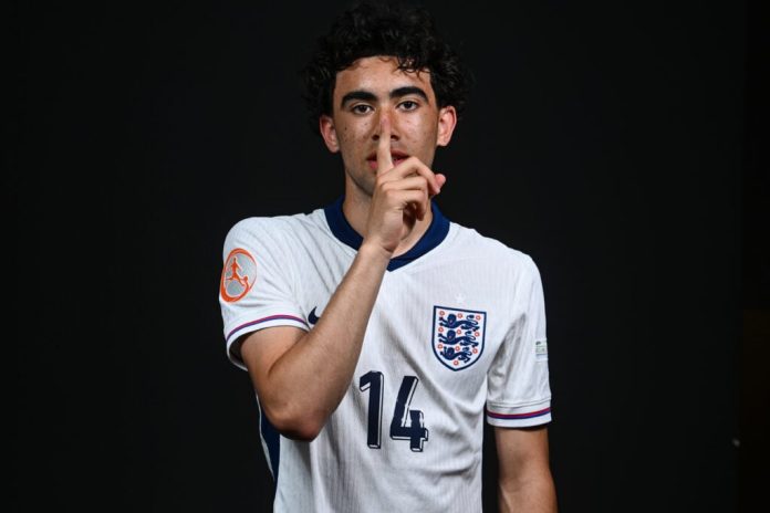 tottenham-fans-think-they-have-spotted-next-academy-gem-to-break-into-the-first-team
