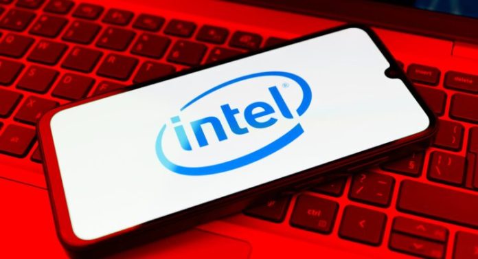 “30%-higher-gaming-performance”:-intel-stock-(nasdaq:intc)-gains-with-new-lunar-lake-findings-–-tipranks.com