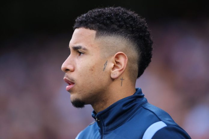 fabrizio-romano-provides-tottenham-update-as-savinho-posts-interesting-photo-online