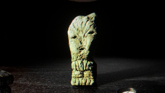 i-played-this-free,-15-minute-claymation-horror-game-about-examining-an-ancient-idol-in-the-morning-while-the-birds-were-chirping,-and-it-still-scared-me-more-than-anything-i