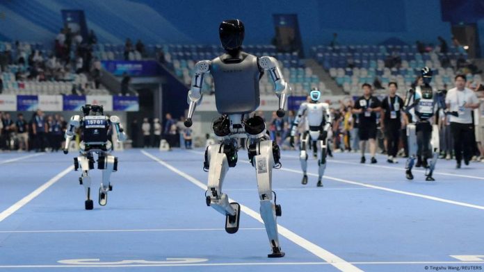 world’s-first-humanoid-robot-games-begin-in-china-–-dw-–-08/15/2025