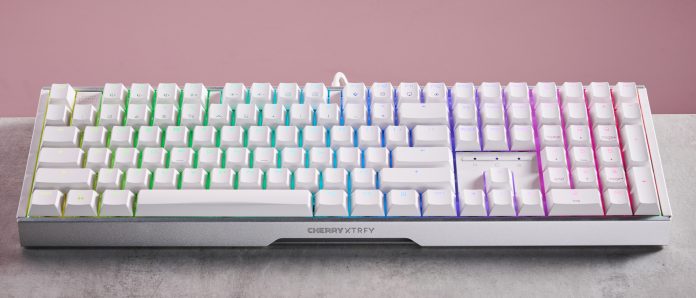 after-spending-a-week-with-the-cherry-xtrfy-mx-3.1,-i-discovered-why-it-can’t-compete-with-the-best-gaming-keyboards
