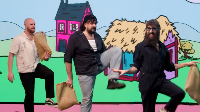 sketch-crew-aunty-donna