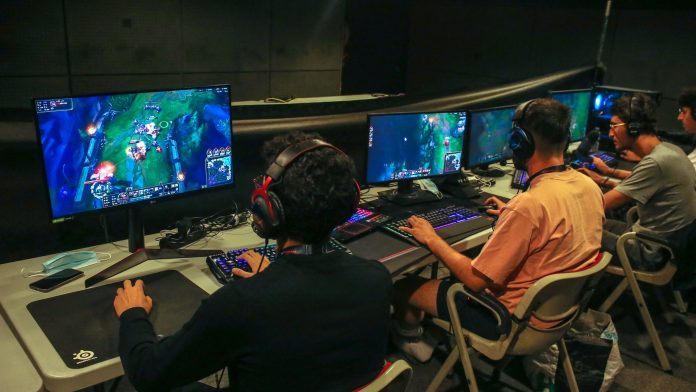 hungary-launches-nationwide-consumer-review-of-video-games