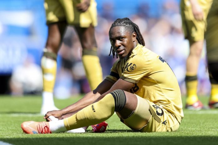 tottenham’s-daniel-levy-gets-a-taste-of-his-own-medicine-as-crystal-palace-set-eberechi-eze-stance