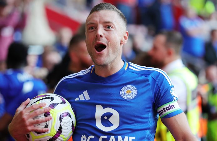 premier-league-club-urged-to-sign-jamie-vardy-amid-celtic-free-transfer-links