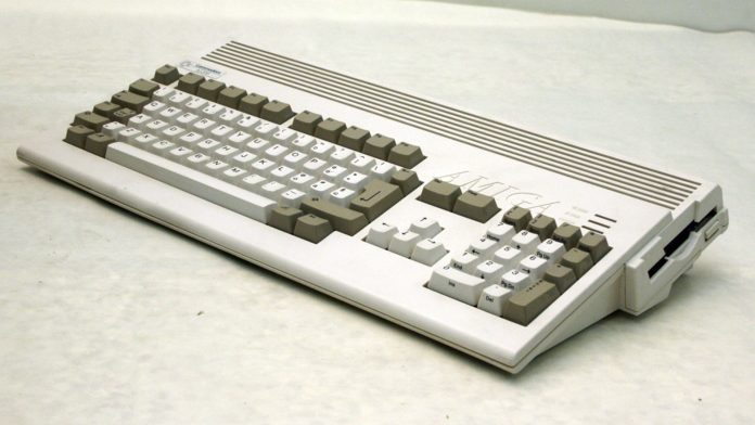 full-sized-a1200-amiga-remake-spotted-on-display-—-a1200-will-come-with-a-port-of-the-settlers-2-which-took-30-years-and-a-working-keyboard