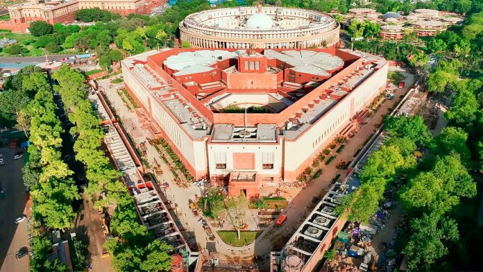 india’s-parliament-approves-online-gaming-law-restricting-betting-and-establishing-e-sports-oversight-|-yogonet-international