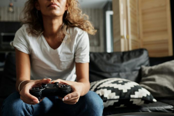 more-access-and-more-empowerment-for-women-in-online-gaming