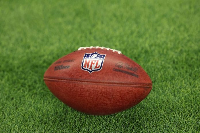 how-to-watch-nfl-games-in-2025:-redzone,-streaming,-tv-channels,-broadcast-info-and-more