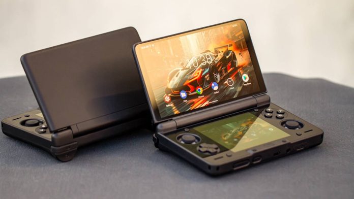 the-dual-screen-gaming-handheld-wars-have-begun,-and-i-couldn’t-be-happier